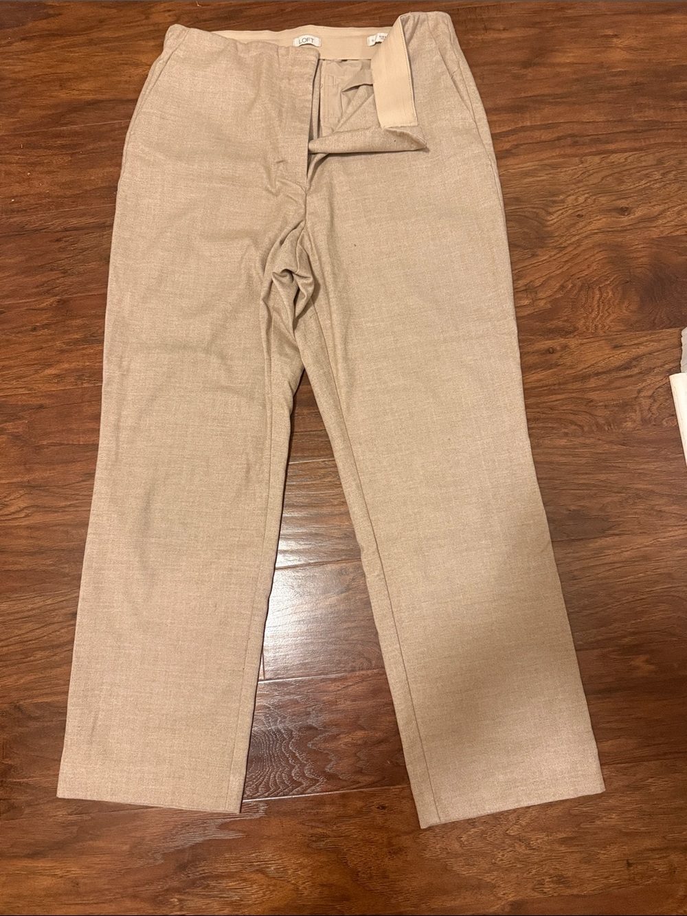Women’s LOFT Cropped Straight-Leg Pants in Light Tan